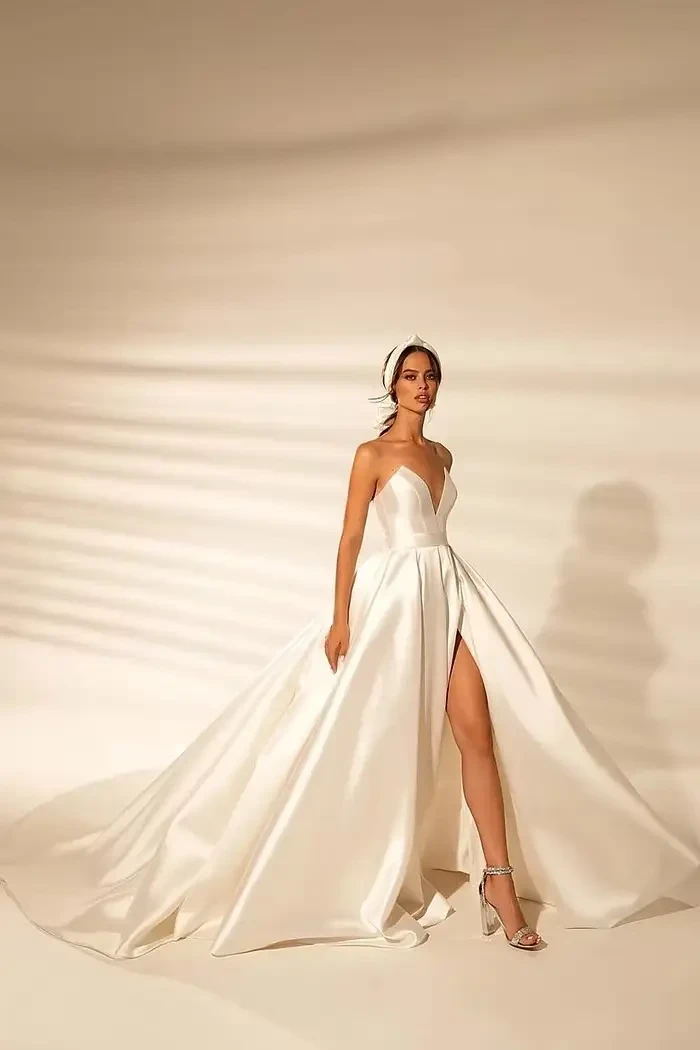 Designer Spotlight: Eva Lendel. Mobile Image